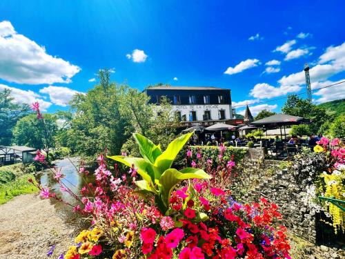 Grand Coo Hotel | Au sommet de la cascade