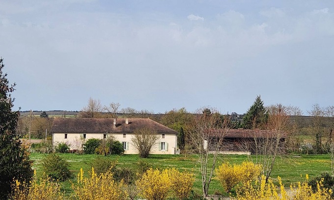 Roquebrune Bed & Breakfast | Auberge des Pensees