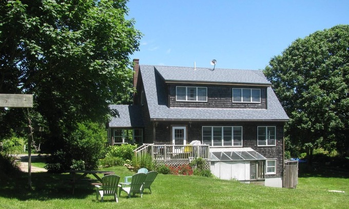Block Island House | , Aug 25 - Sept 1 will be opened. Monday arrival.