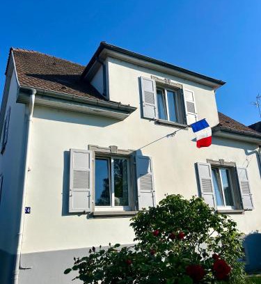 Robertsau House | Aulouison Maison spacieuse et paisible de 200 m2, à proximité du Parlement européen