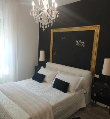 Crocetta-San Lazzaro-Modena Est Apartment | Aurora Flowers - Two rooms and free parking near center and train station