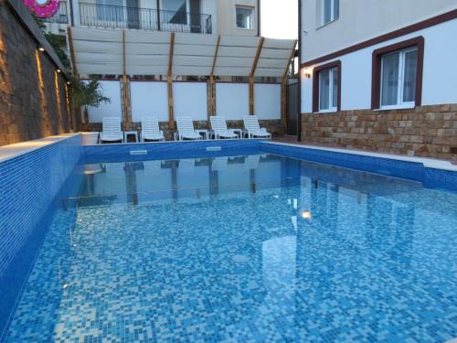 Saints Constantine and Helena House | Aurora Guest House