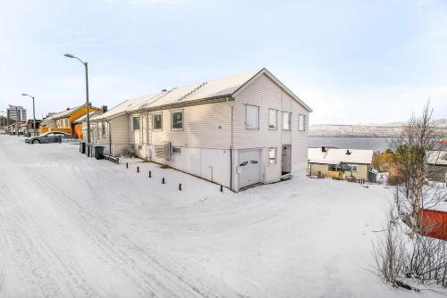 Narvik House | Aurora Seaview Escape