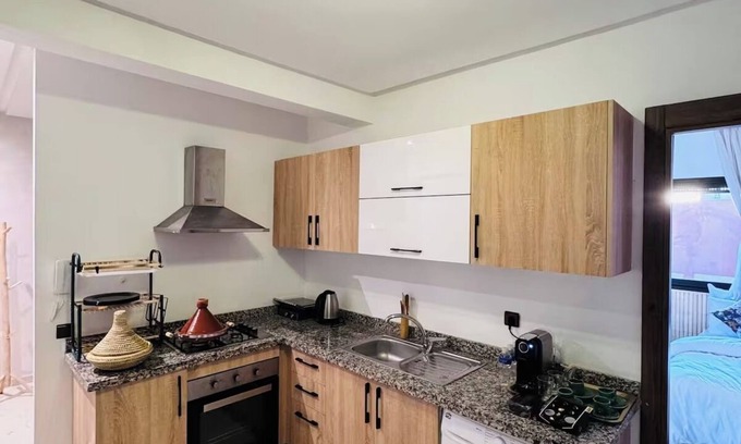 Hivernage Apartment | Authentic Apartment in Gueliz Marrakesh