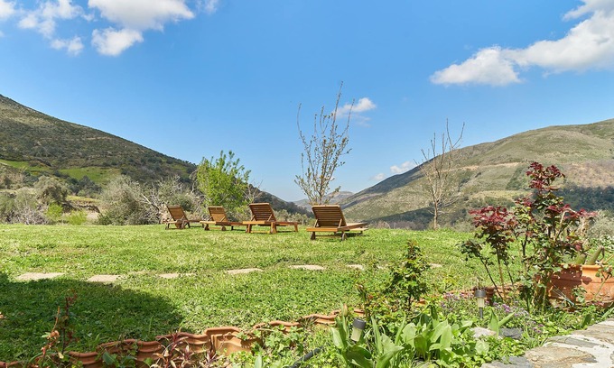 Agía Eiríni Cottage | Authentic Cottage in a heaven of natural Beauty