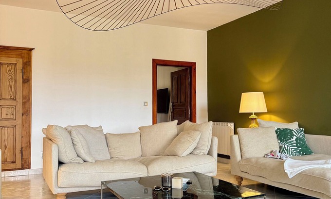 Figari Bed & Breakfast | Authentic house in the heart of the village 5mn from the beach
