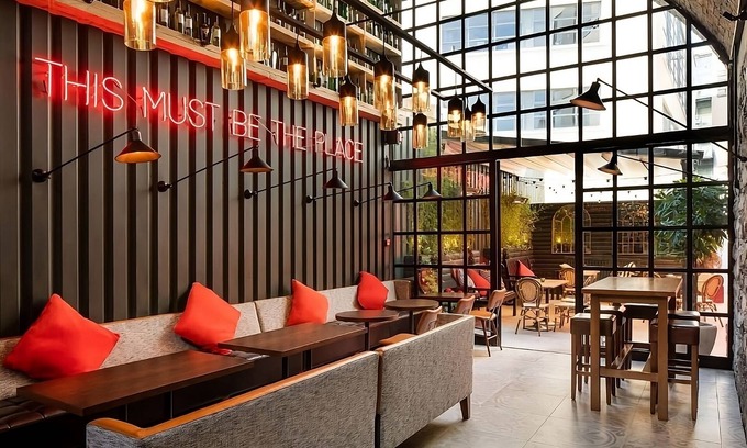 City Centre Dublin Hotel | Authentic Ireland Experience! Near National Museum of Ireland - Archaeology