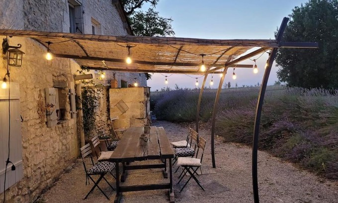 Gout-Rossignol House | Authentiek landhuis met zwembad in Dordogne.