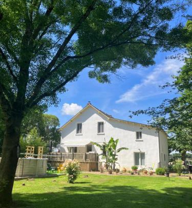 Herry Bed & Breakfast | Autour Des Vignes B&B