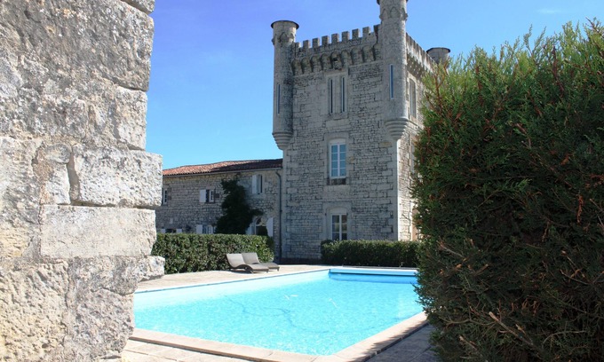 Longeves Bed & Breakfast | Aux 4 cornes - Chambres d'hôtes