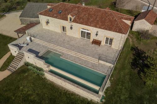 Mauroux Bed & Breakfast | Aux Truffes de Combecave