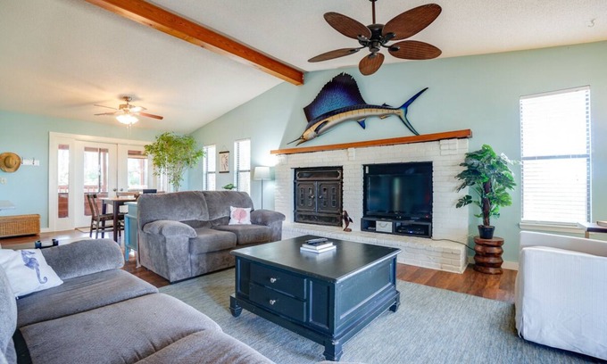 Cape San Blas House | Available for Fall Getaways! Dog-Friendly! Bay Views! Screened-in Porch! Sunset Views!