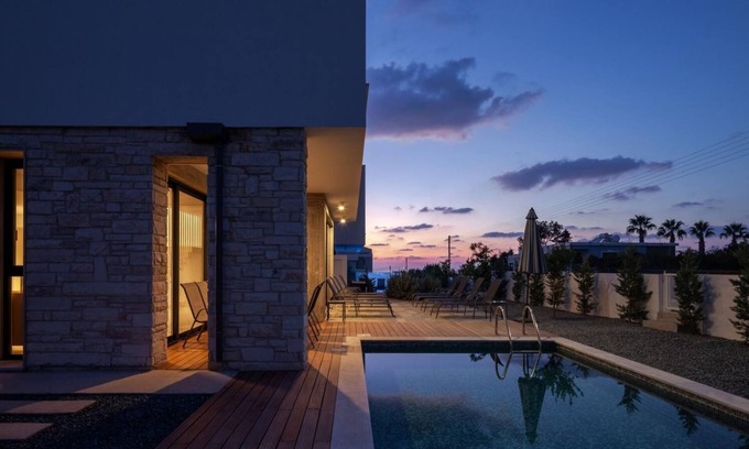 Emba Villa | Avalon 1 Villa 19 - Three Bedroom Villa, Sleeps 6