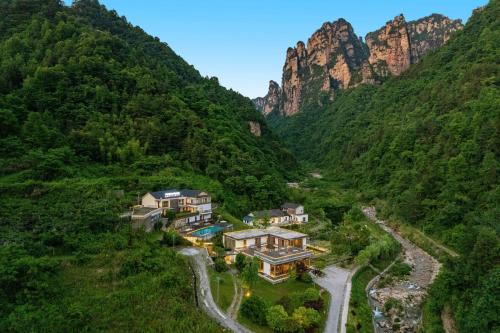 Wulingyuan Hotel | Avatar Peaks Resort