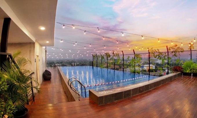 South Tangerang Hotel | Aviary Bintaro