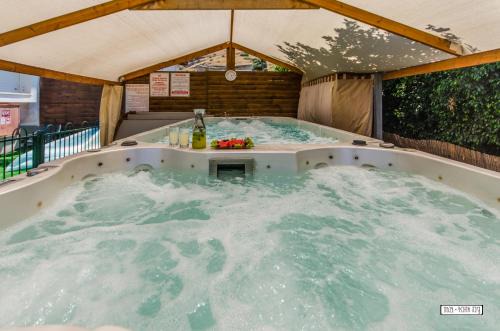 Yavne'el Cabin | Avigail Guest House