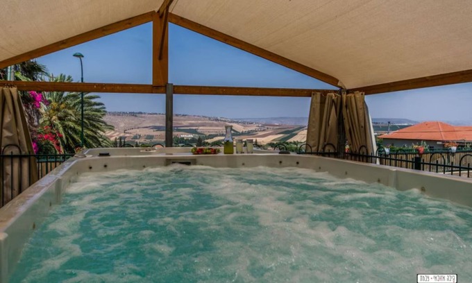 Yavne'el House | Avigail Guest House