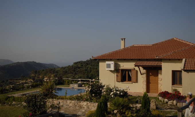 Pendamodi Villa | Away from the mad crowds and hustle bustle of a town
