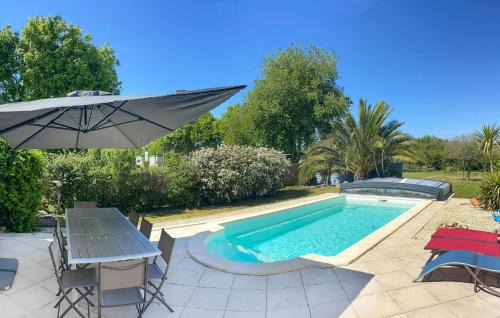 Sainte-Gemme-la-Plaine House | Awesome Home In Sainte-Gemme-La-Plaine