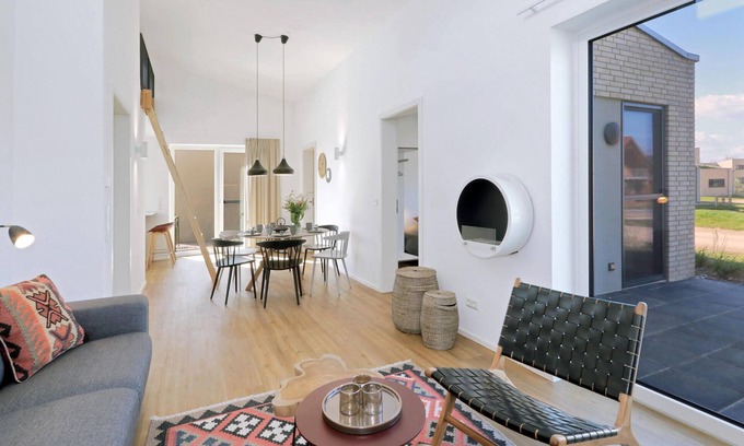 Lembruch House | Awesome home in Lembruch/Dümmer See