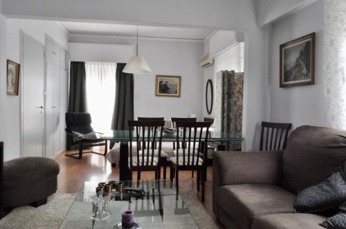 Chalandri Apartment | Awesome Home 3' from Metro (M3) Station Agia Paraskevi