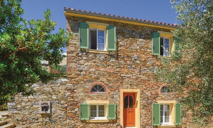 Santa-Maria-Poggio House | Awesome home in Santa Maria Poggio