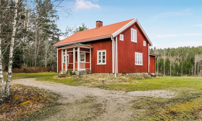 Arjang House | Awesome home in årjäng with sauna