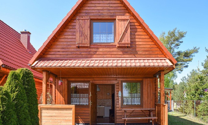 Dabki House | Awesome home in Bobolin with kitchen