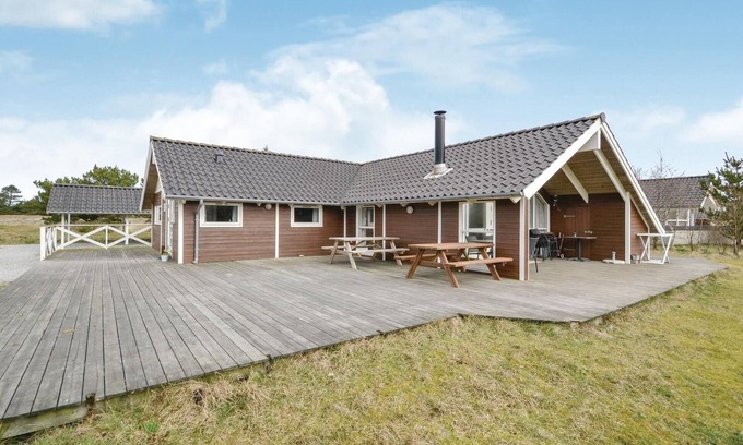 Rindby Strand House | Awesome home in Fanø with sauna