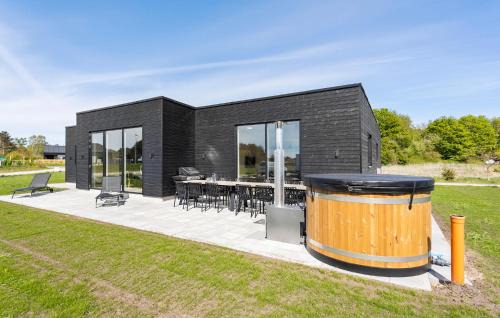 Grenaa House | Awesome Home In Grenaa With Sauna