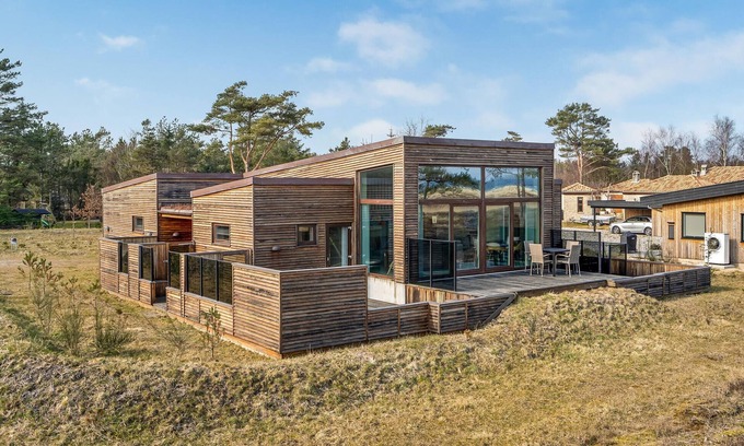 Hou House | Awesome home in Hals with sauna