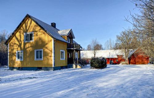Hylte House | Awesome Home In Hyltebruk With Wifi