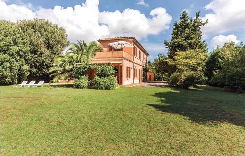 Rosignano Marittimo House | Awesome Home In Rosignano Marittimo Li