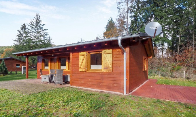 Merzalben House | Awesome home in Merzalben with Wi-Fi