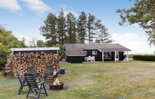 Ørsted House | Awesome Home In Ørsted With Wifi