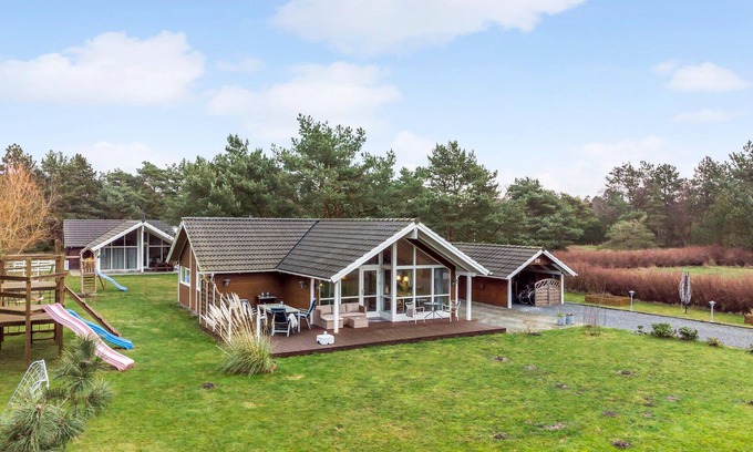 Kramnitse House | Awesome home in Rødby with sauna