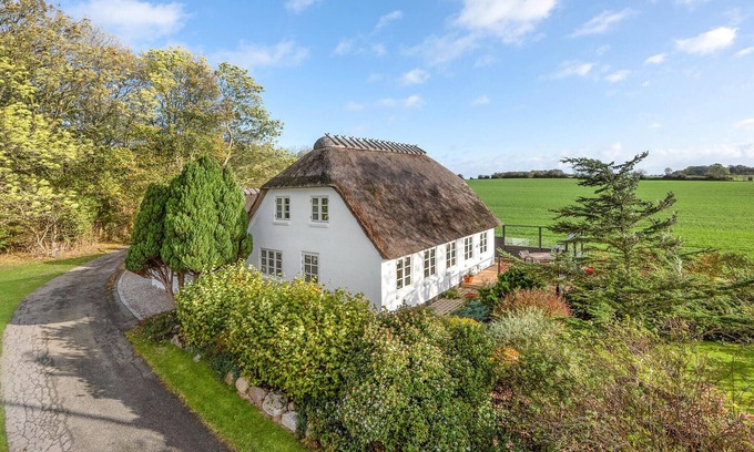 Sydals House | Awesome home in Sydals with WiFi