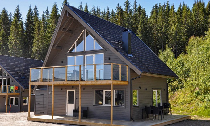 Syssleback House | Awesome home in Sysslebäck with sauna