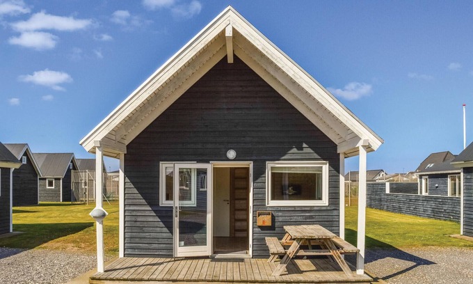 Thyboron House | Awesome home in Thyborøn with WiFi