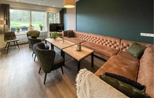 Zuidwolde House | Awesome Home In Zuidwolde With Sauna
