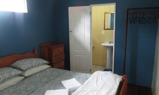 Caye Caulker Apartment | Axios Caye Caulker 1Bdrm Condo A/C Kitchen Wifi