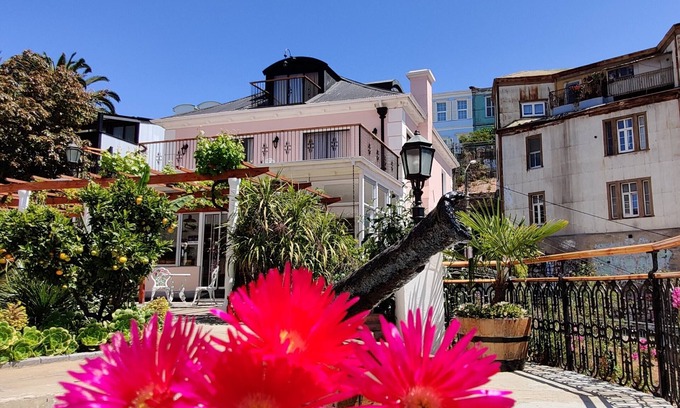 Cerro Concepcion Hotel | AYCA La Flora Hotel Boutique