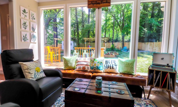 Greensboro House | Azaleas Cottage: Pet-Friendly, Close to Coliseum, UNCG, Downtown