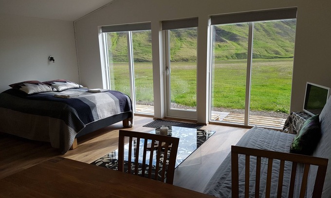 Blonduos Cottage | Bólstaðarhlíð, Cottage/Studio with great view