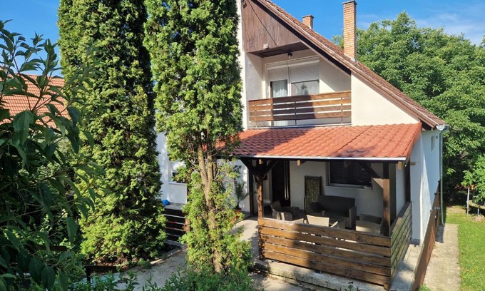 Zebegeny Apartment | Börzsöny Vendégház