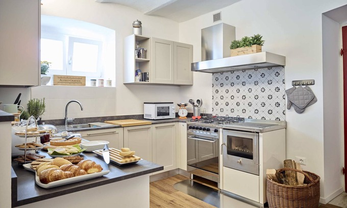 Rovereto Bed & Breakfast | B&B Ai Colli