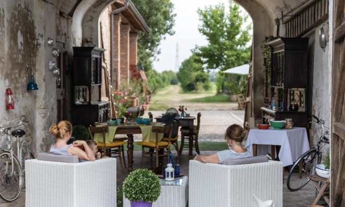 Boretto Bed & Breakfast | B&B Antica cascina