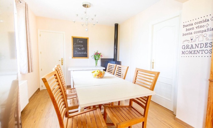 La Vall de Laguar Apartment | B&B Casa Lennisa, Fleix room