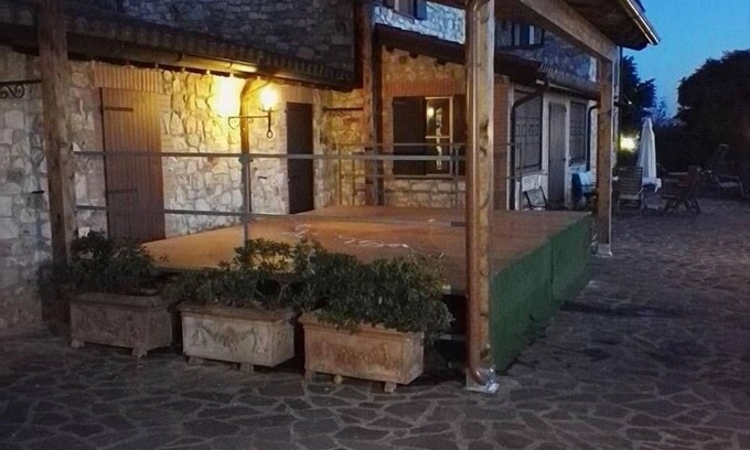 San Terenziano House | B&B Casale Roshlee
