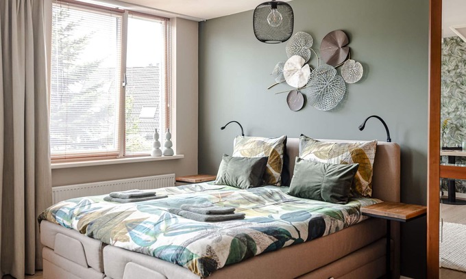 Haarlem Bed & Breakfast | B&B De Ranck Private room with breakfast & free parking